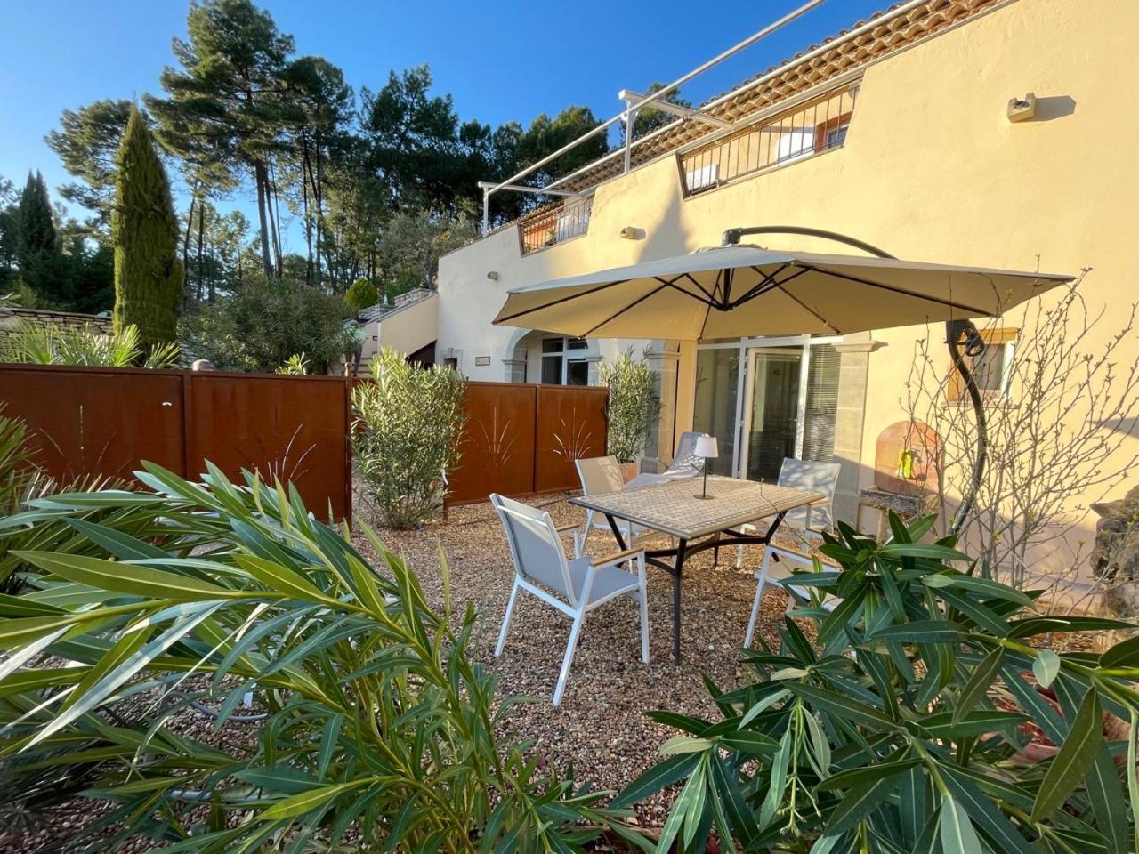 O Coeur Des Ocres Apartamento Roussillon en Isere Exterior foto